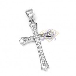 Zawieszka srebrna w kształcie krzyża z cyrkoniami KRZS10